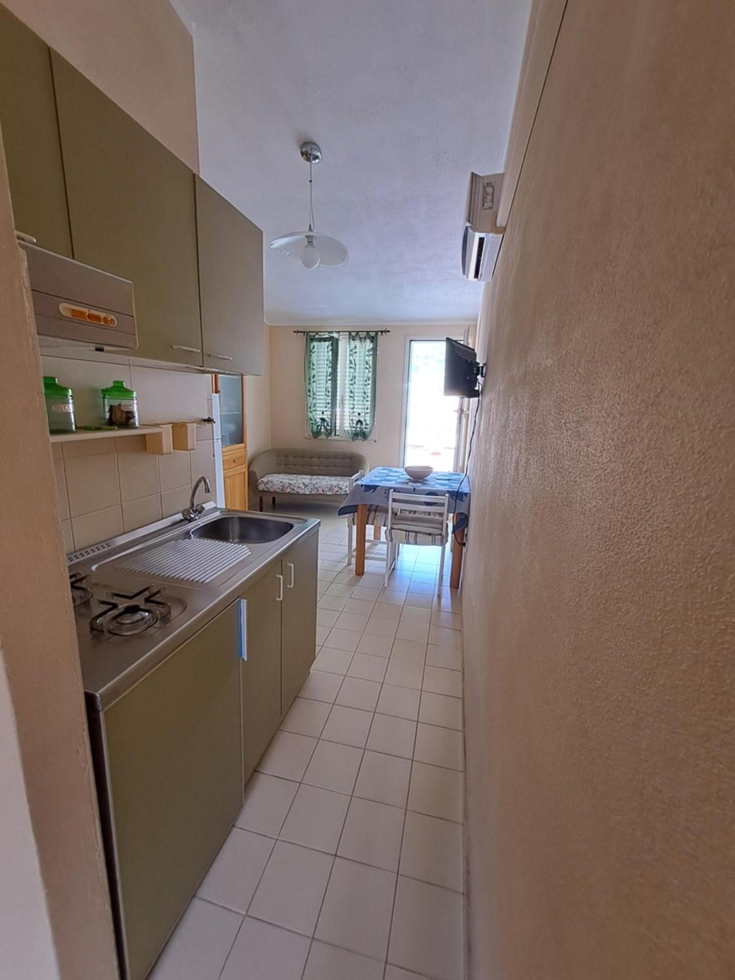 Appartamenti Teulada Di Laura Habitación foto