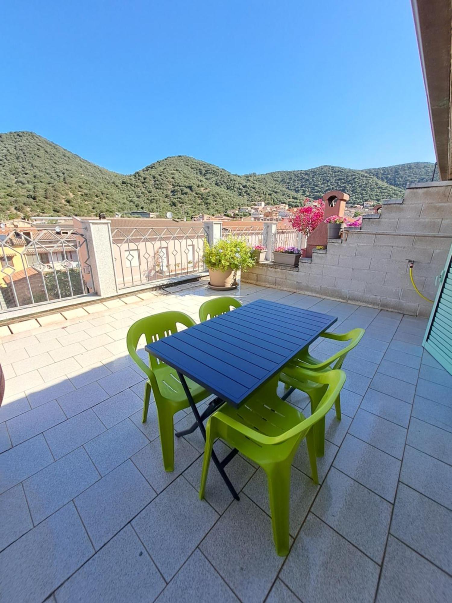 Appartamenti Teulada Di Laura Habitación foto