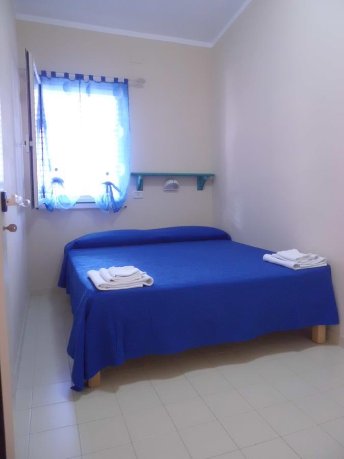 Appartamenti Teulada Di Laura Habitación foto